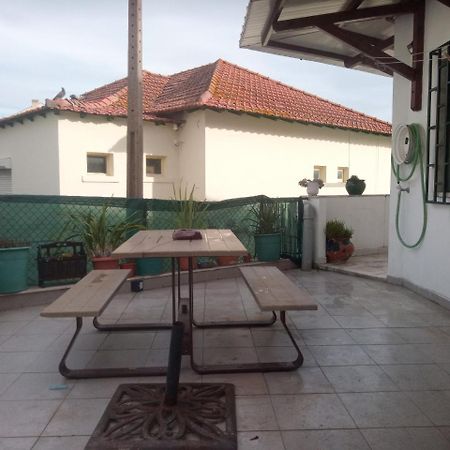 Beatriz Hostel Лиссабон Экстерьер фото