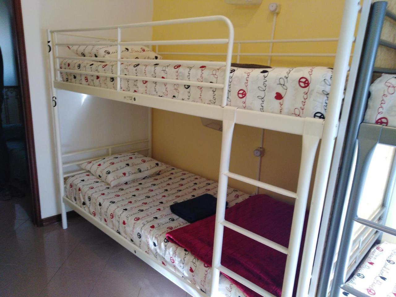 Beatriz Hostel Лиссабон Экстерьер фото